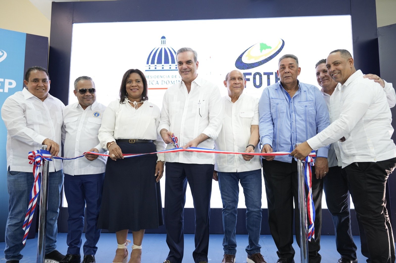 Presidente Abinader inaugura en Monseñor Nouel dos nuevos centros de capacitación del INFOTEP