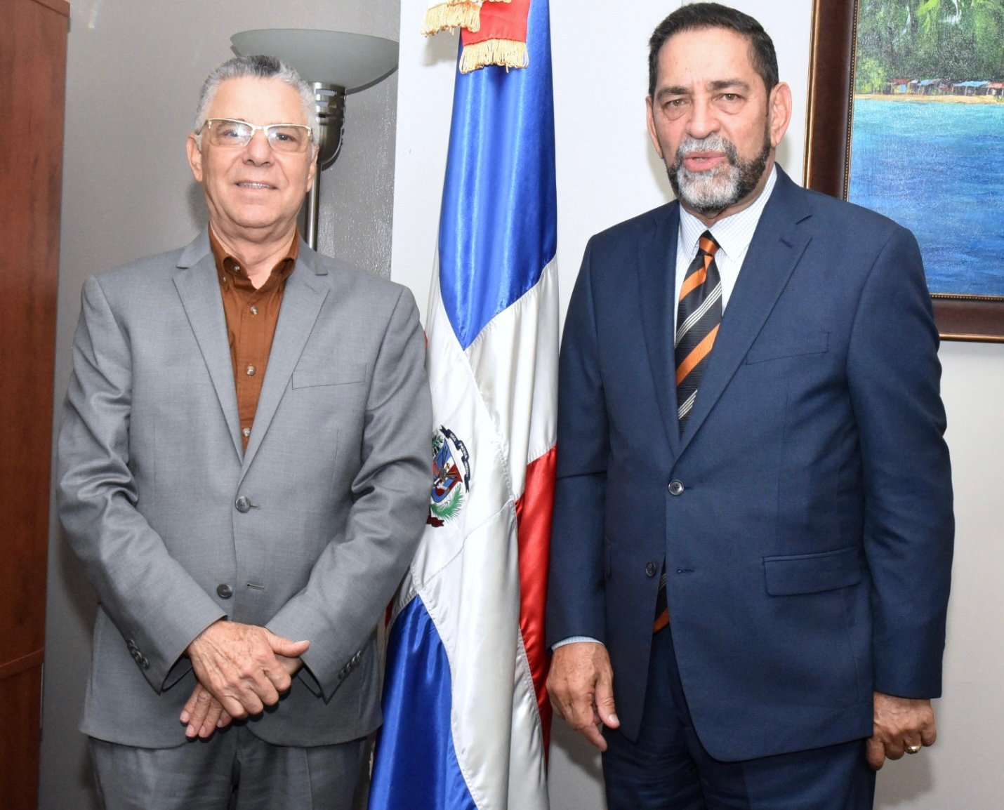 Ayuntamiento de Santo Domingo Este exoneraría impuestos a proyecto de vivienda de dominicanos en el exterior