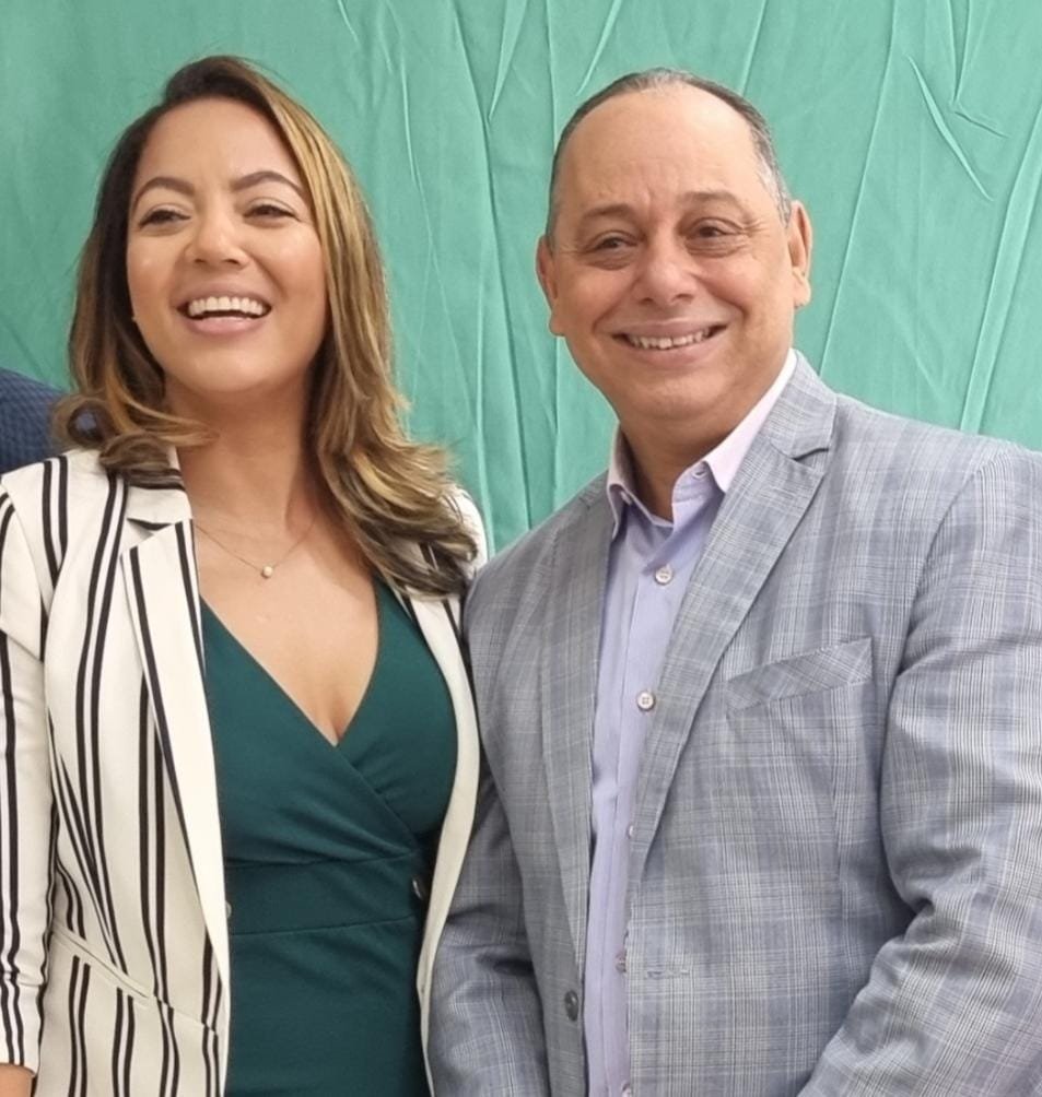 Julio Romero recibe respaldo de Leandra Acosta, Diputados, Regidores y otros Adversarios de SDE