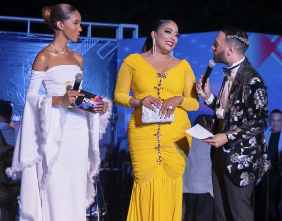 Premios La Flor celebra una década de éxito con gran gala nacional