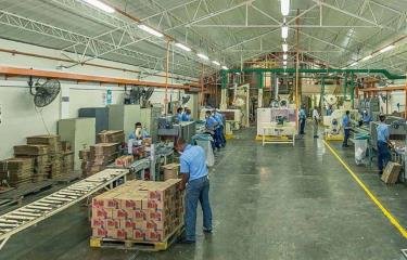 Las AFP afirman decisión de comprar acciones de César Iglesias fue "cuidadosa y sopesada"
