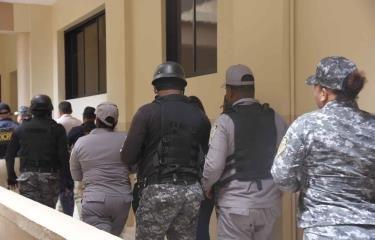Jueza se reserva fallo sobre medida de coerción contra acusados en explosión en San Cristóbal