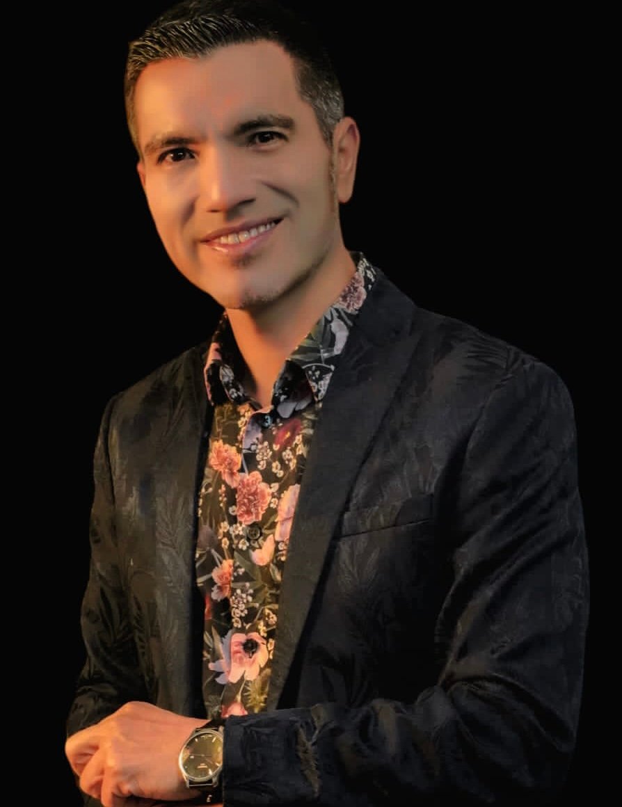 Victor Sao promueve tema " Por vestirme de lo ajeno"