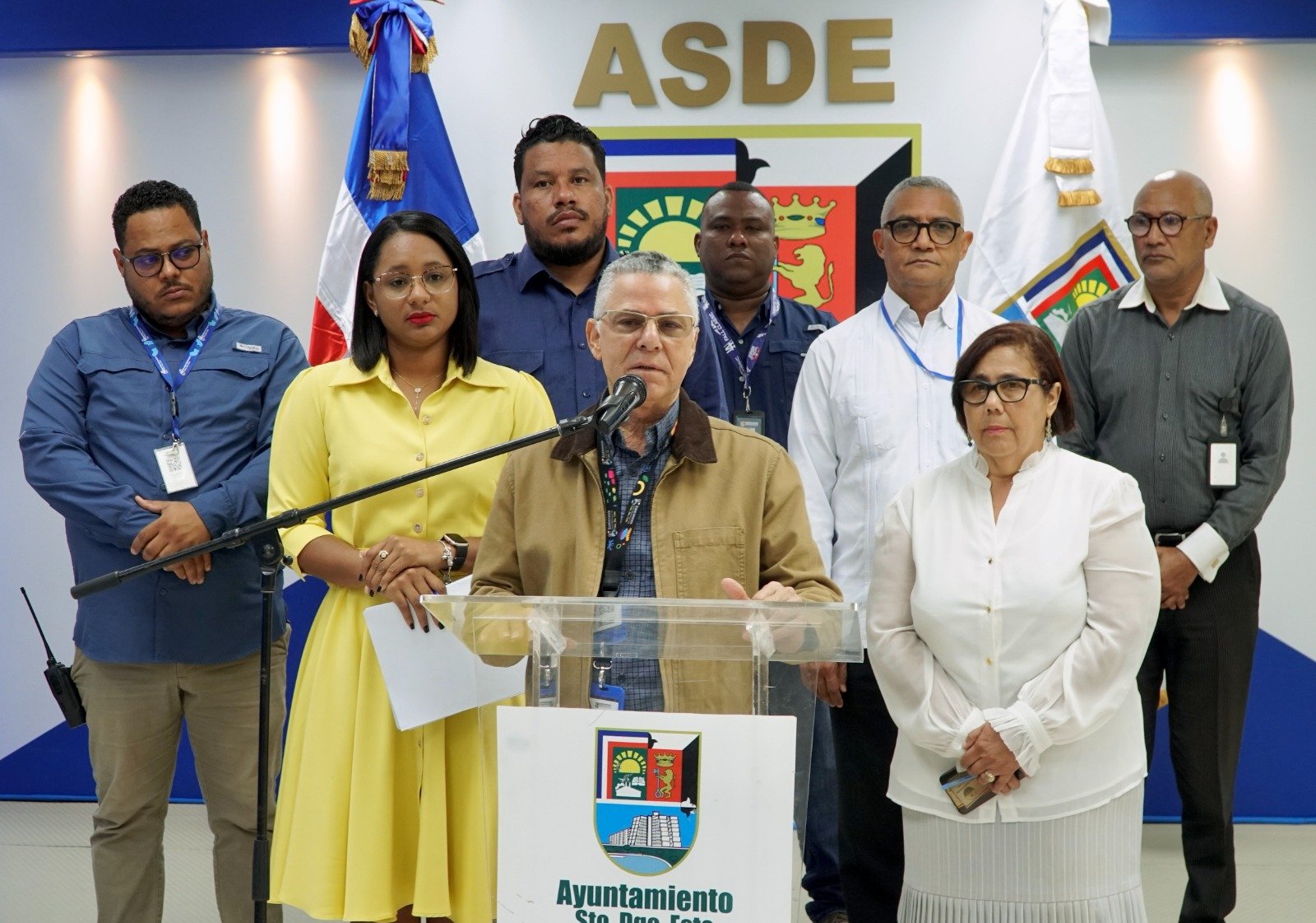 Ayuntamiento Santo Domingo Este compra flotilla de camiones de recogida de basura para circunscripción 3