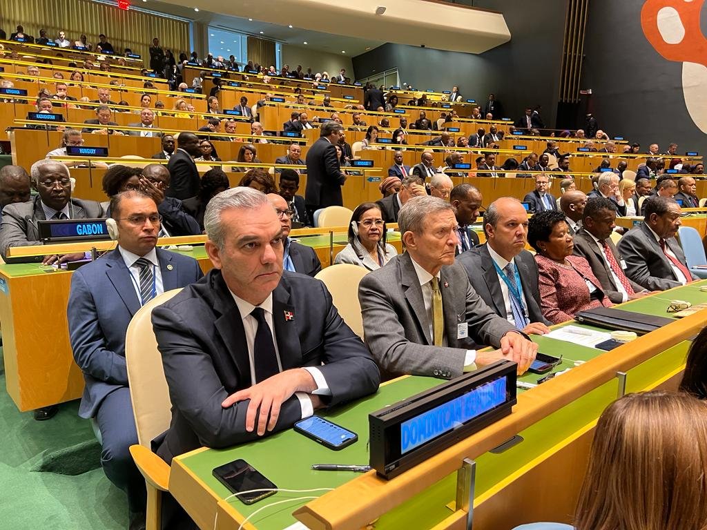 Presidente Abinader llega a la ONU; participa en apertura del debate general