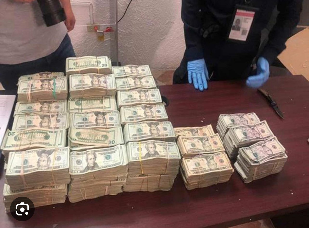 Incautan millonaria suma en efectivo en cajas de cartón