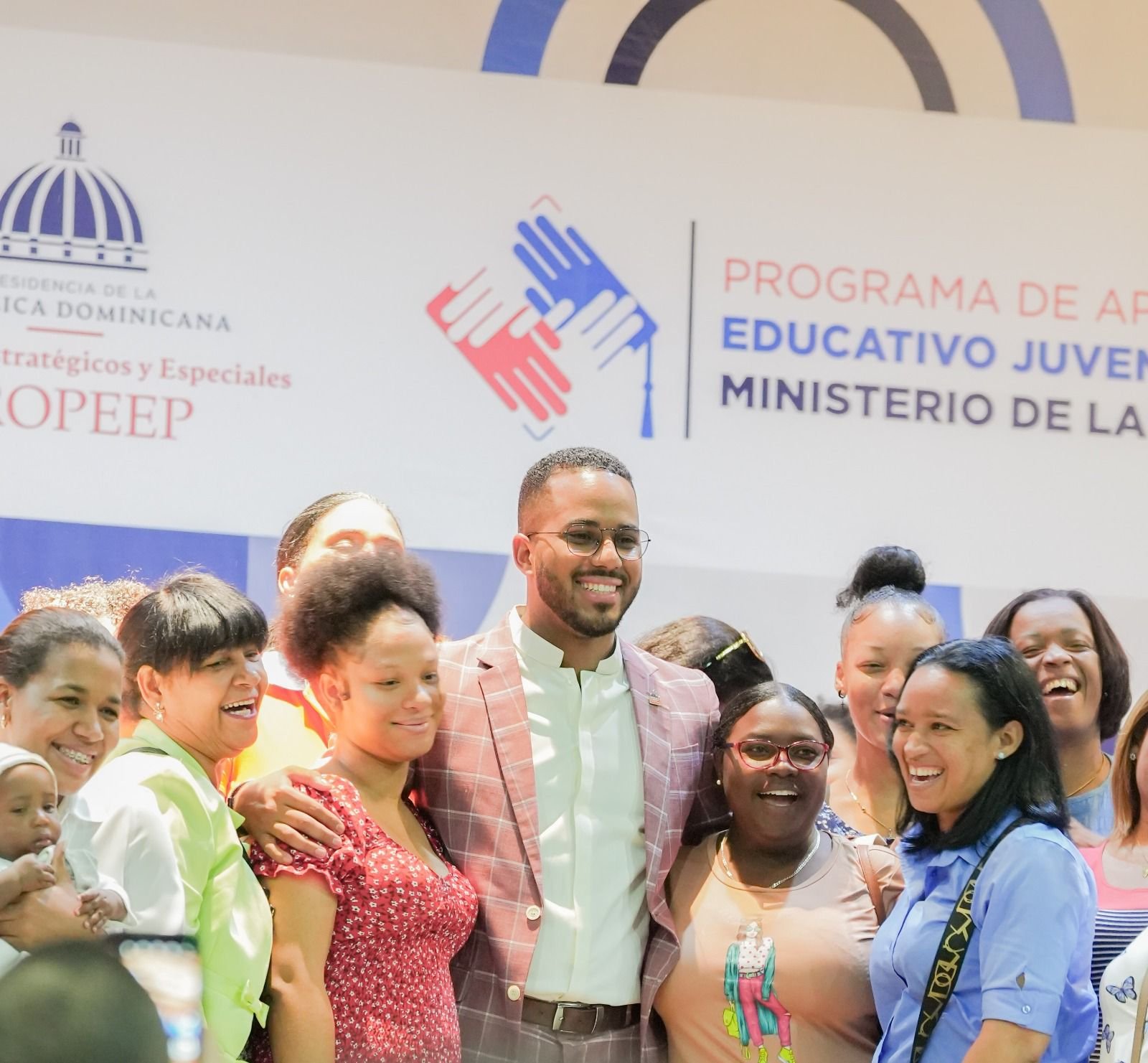 Ministro de la Juventud anuncia "Primer Congreso Nacional de Ética y Juventud
