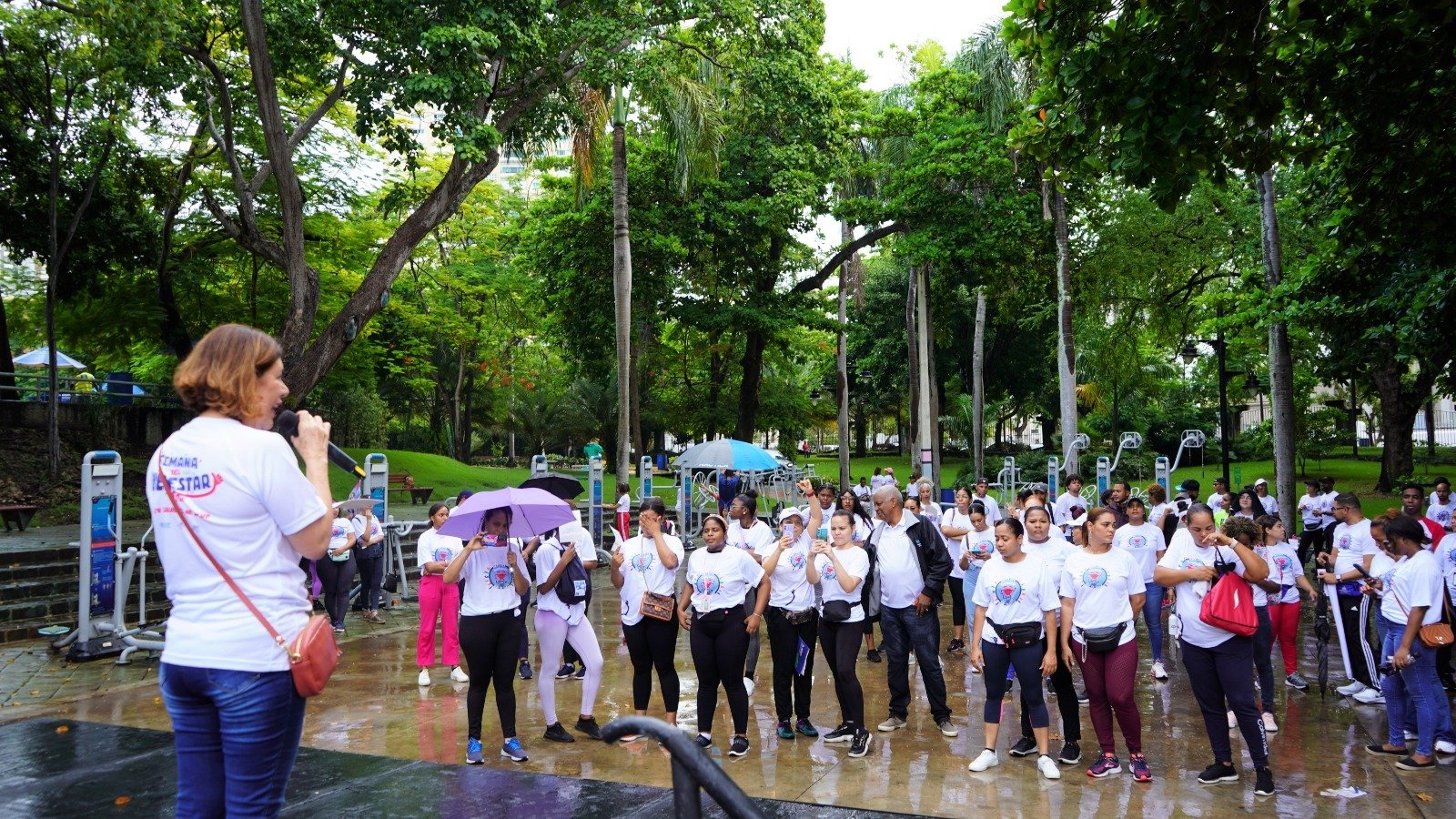 Ministerio de Salud cierra semana del Bienestar con Zumbatón por la Salud, bajo apoyo de OPS