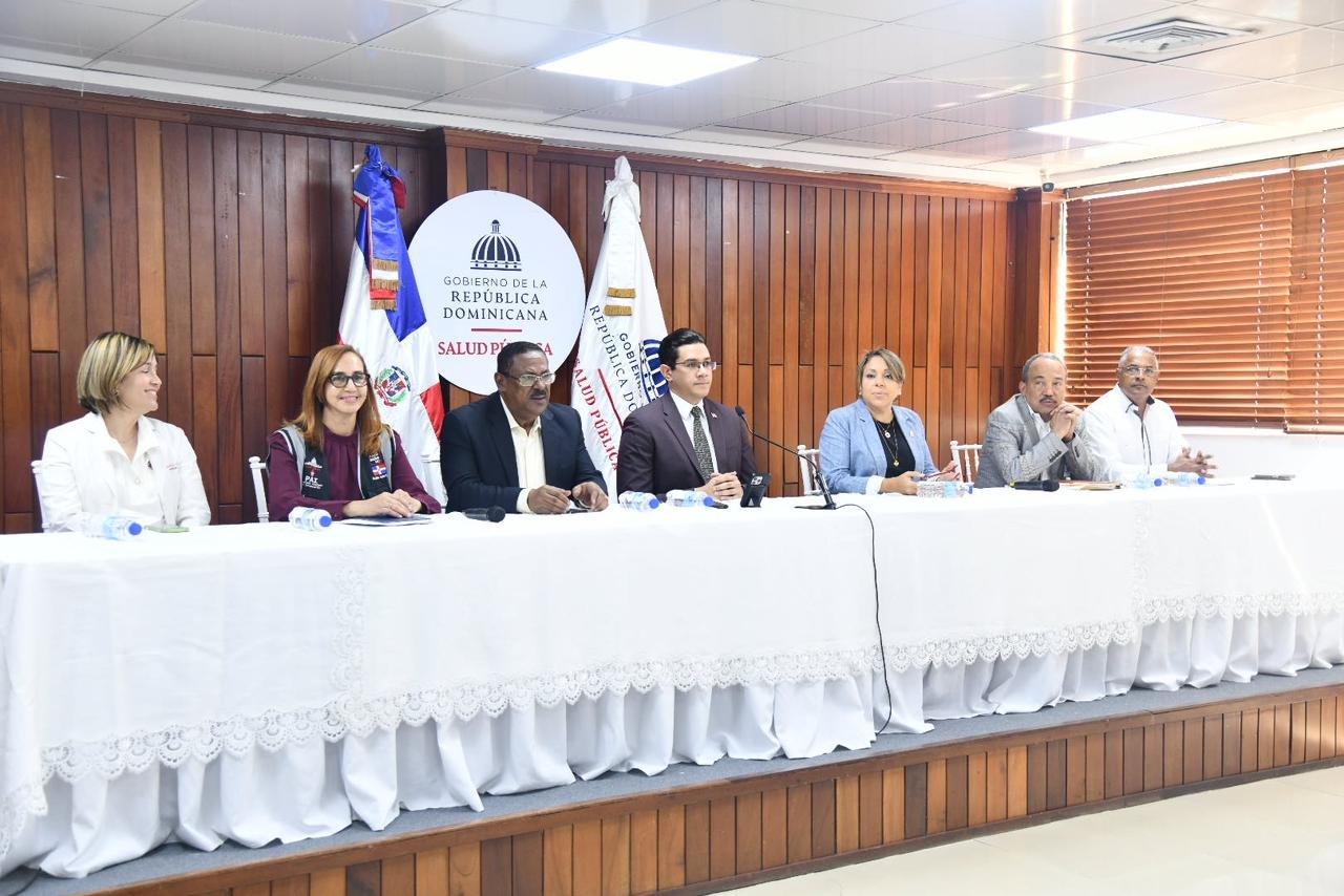 RD gestiona vacunas de dengue 
