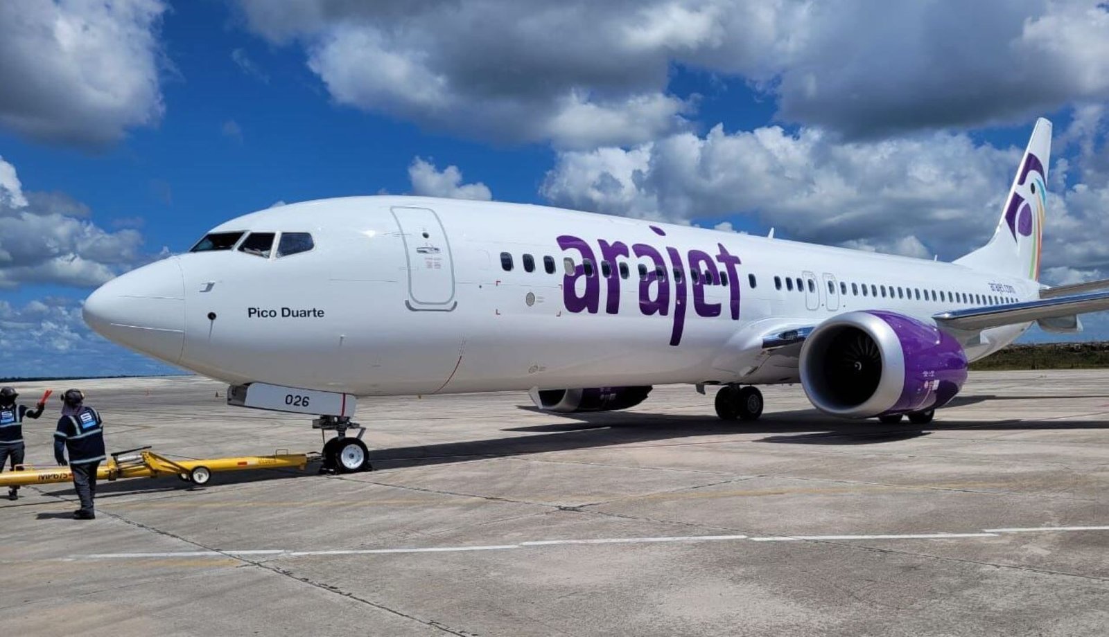 Arajet anuncia que pondrá vuelos Santiago-Nueva York luego que se firme el tratado de cielos abiertos