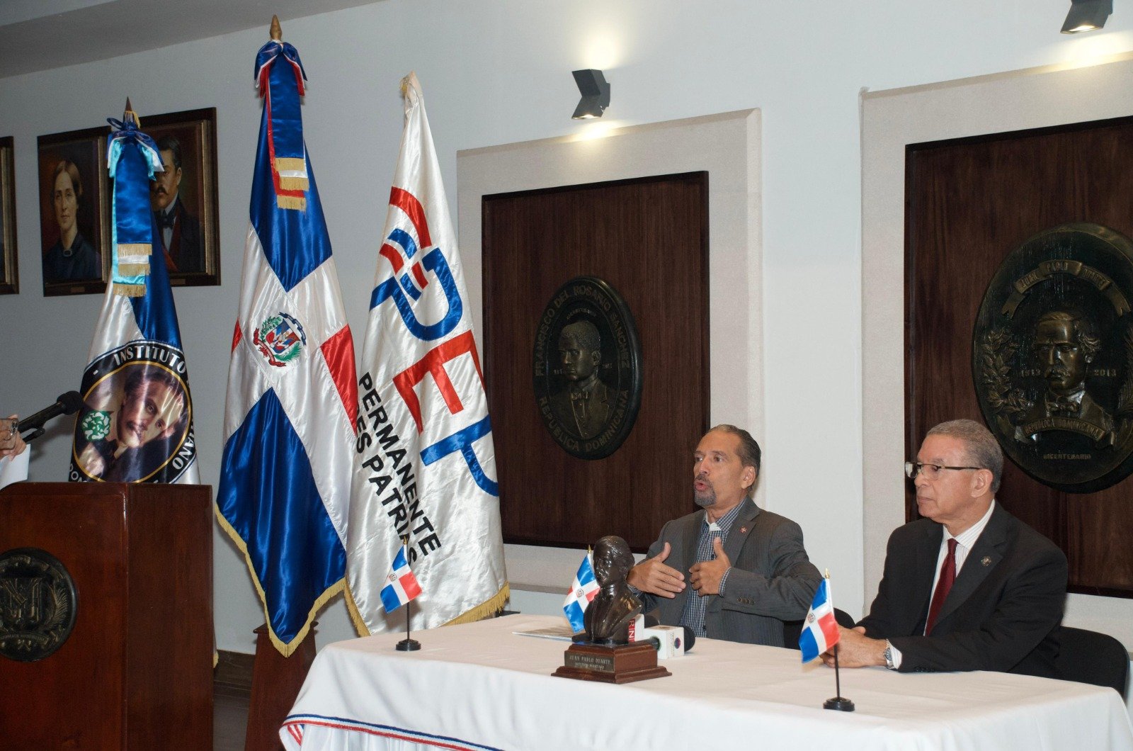 Efemérides Patrias y el Instituto Duartiano promueven la historia y la fortaleza de la dominicanidad