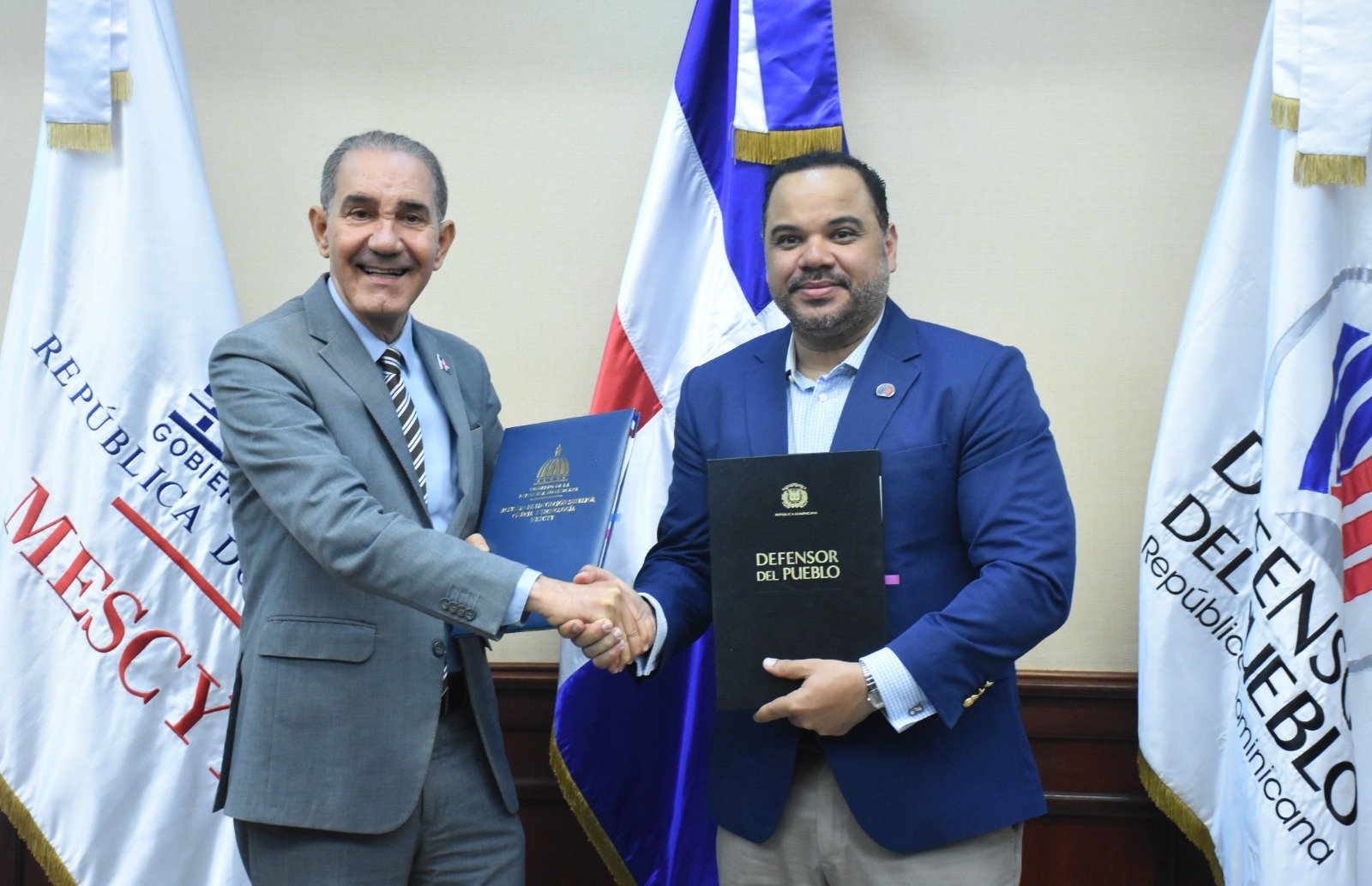 MESCYT y Defensor del Pueblo suscriben convenios para impartir cátedras de derechos humanos y fundamentales en las universidades