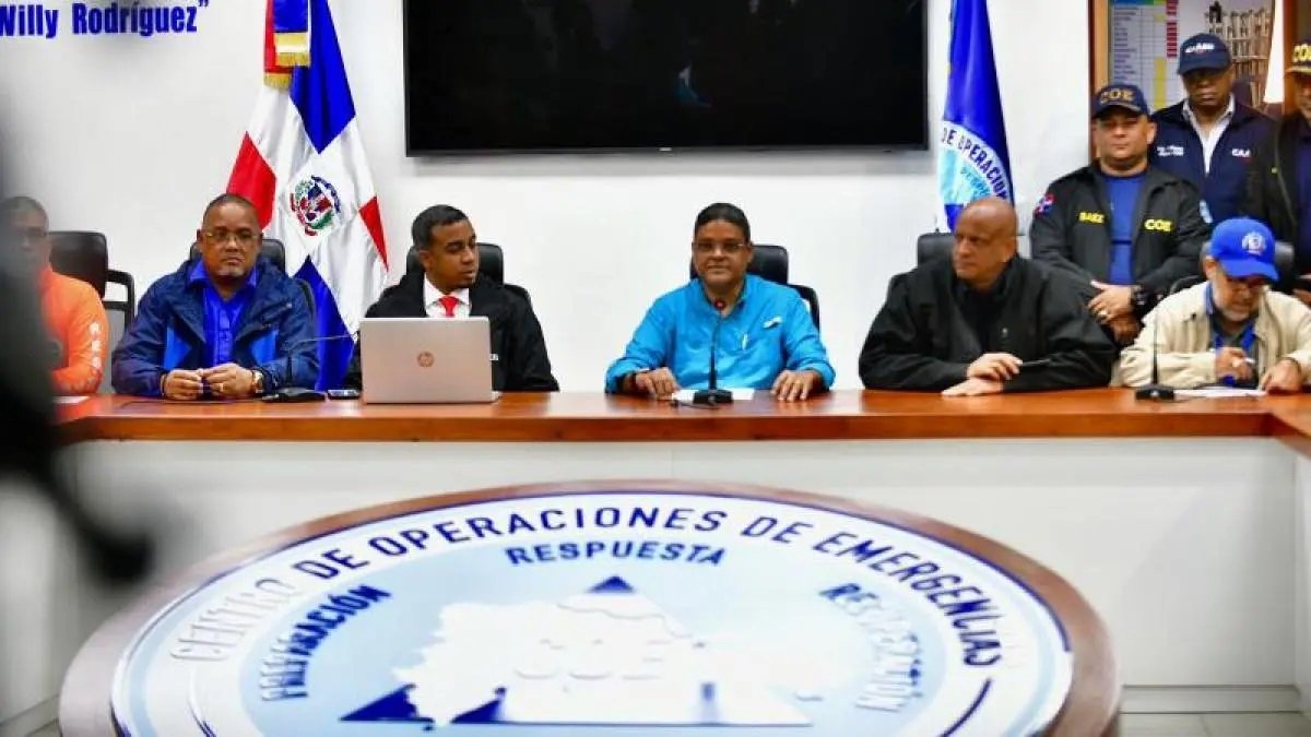 COE emite alerta para 11 provincias por posibles inundaciones