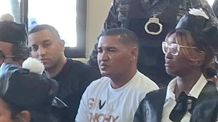 Dos policías de la PN condenados a 15 y 8 años de prisión