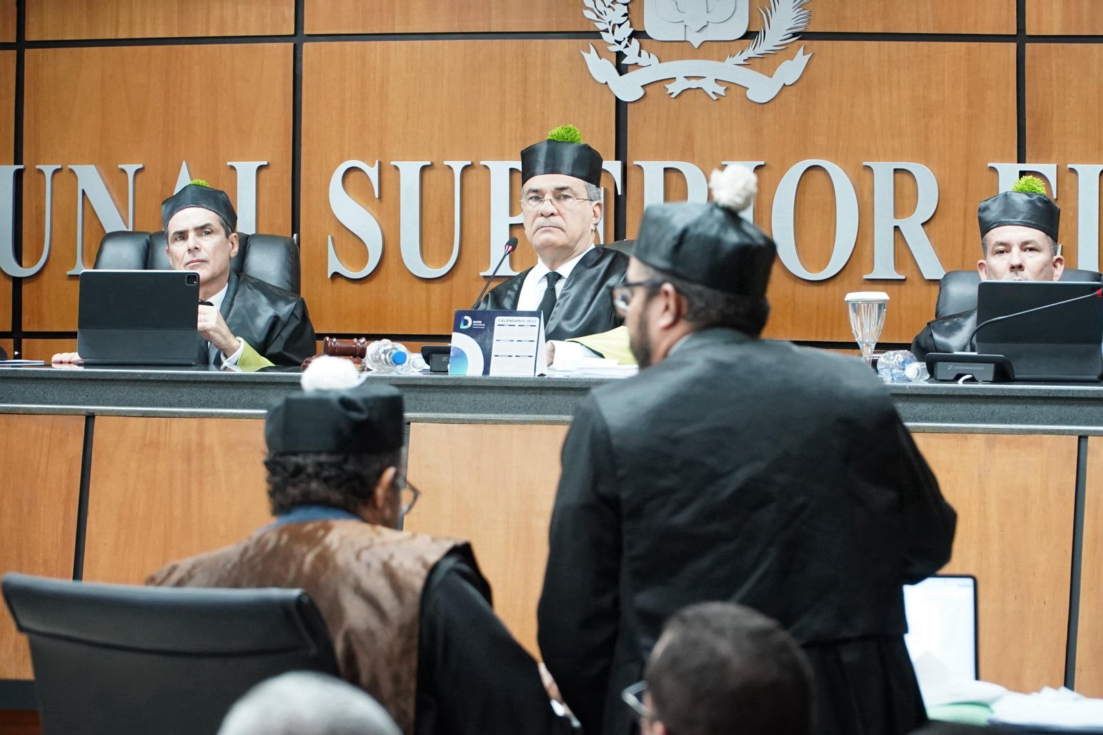 TRIBUNAL SUPERIOR ELECTORAL DECLARA INADMISIBLE AMPARO PREVENTIVO INCOADO CONTRA EL PRM Y SU COMISIÓN NACIONAL DE ELECCIONES INTERNAS (CNEI)
