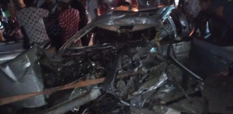 Dos jóvenes murieron en un accidente en Cabrera