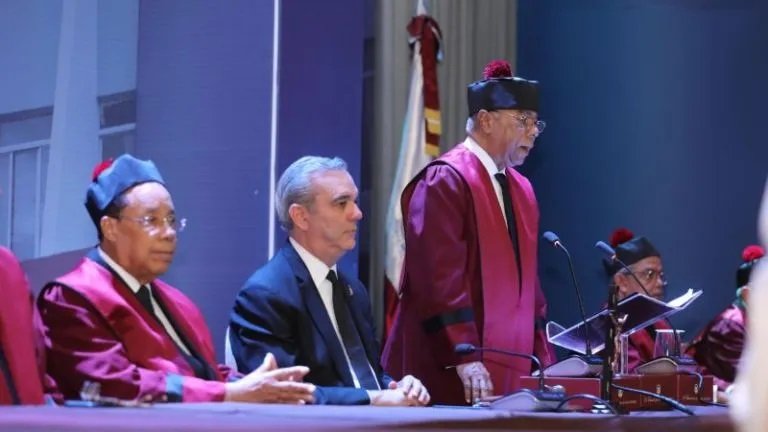 TC reconoce En El Presidente Abinader La Demostración De Lealtad y Respeto a la Constitución