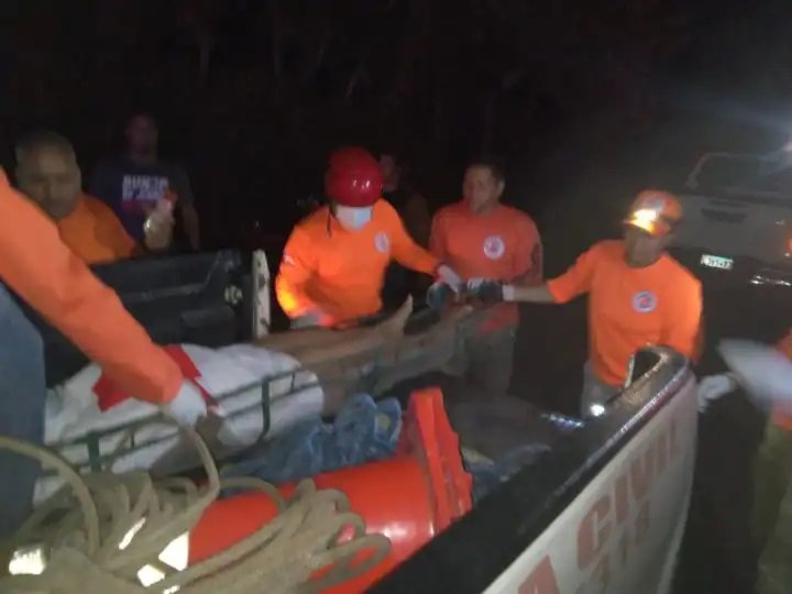 Defensa Civil rescata siete personas con vida tras crecida del Río Fula, Monseñor Nouel