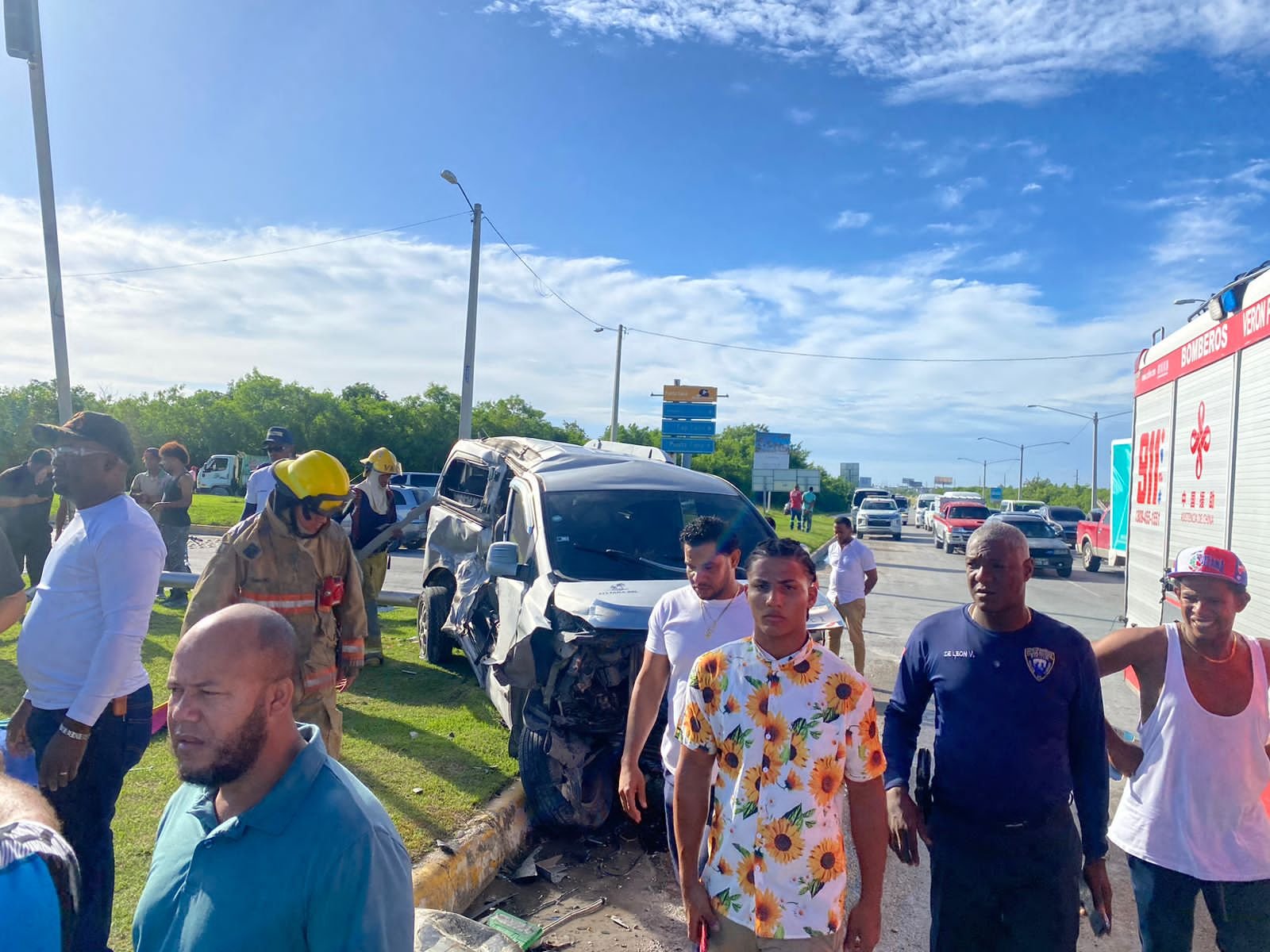 9-1-1 brindó asistencia en accidente de tránsito en Autovía del Coral