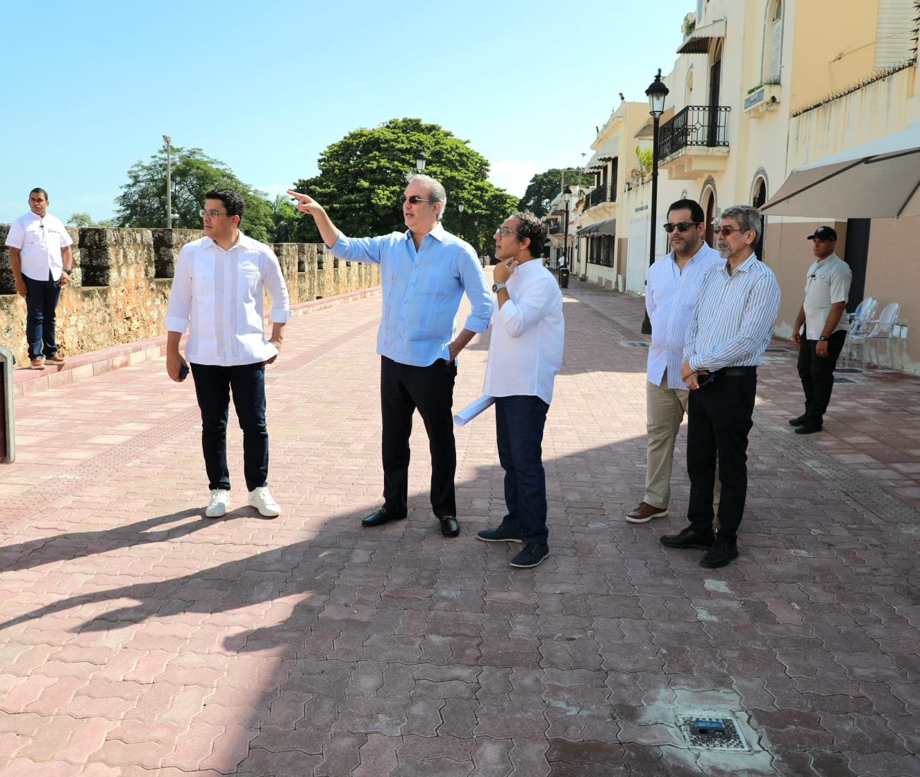 Presidente Abinader supervisa remozamiento de la Zona Colonial con una inversión de 500 millones de pesos de CEIZTUR y conjuntamente 100 millones de pesos del BID