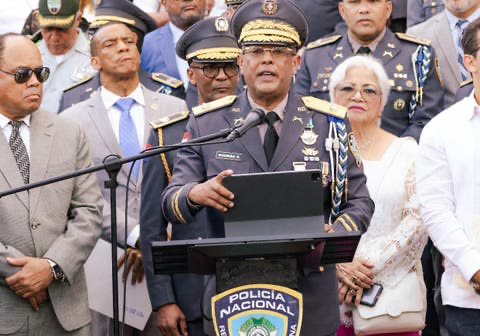 Vino a poner el Orden nuevo Jefe de la PN Mayor General Ramon Antonio Guzman Peralta