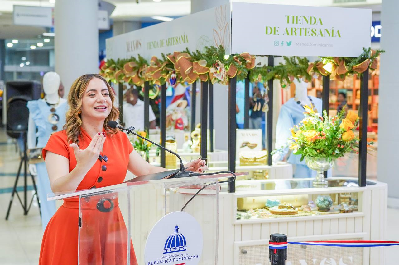 Manos Dominicanas inaugura espacio de venta en el Centro Comercial Sambil