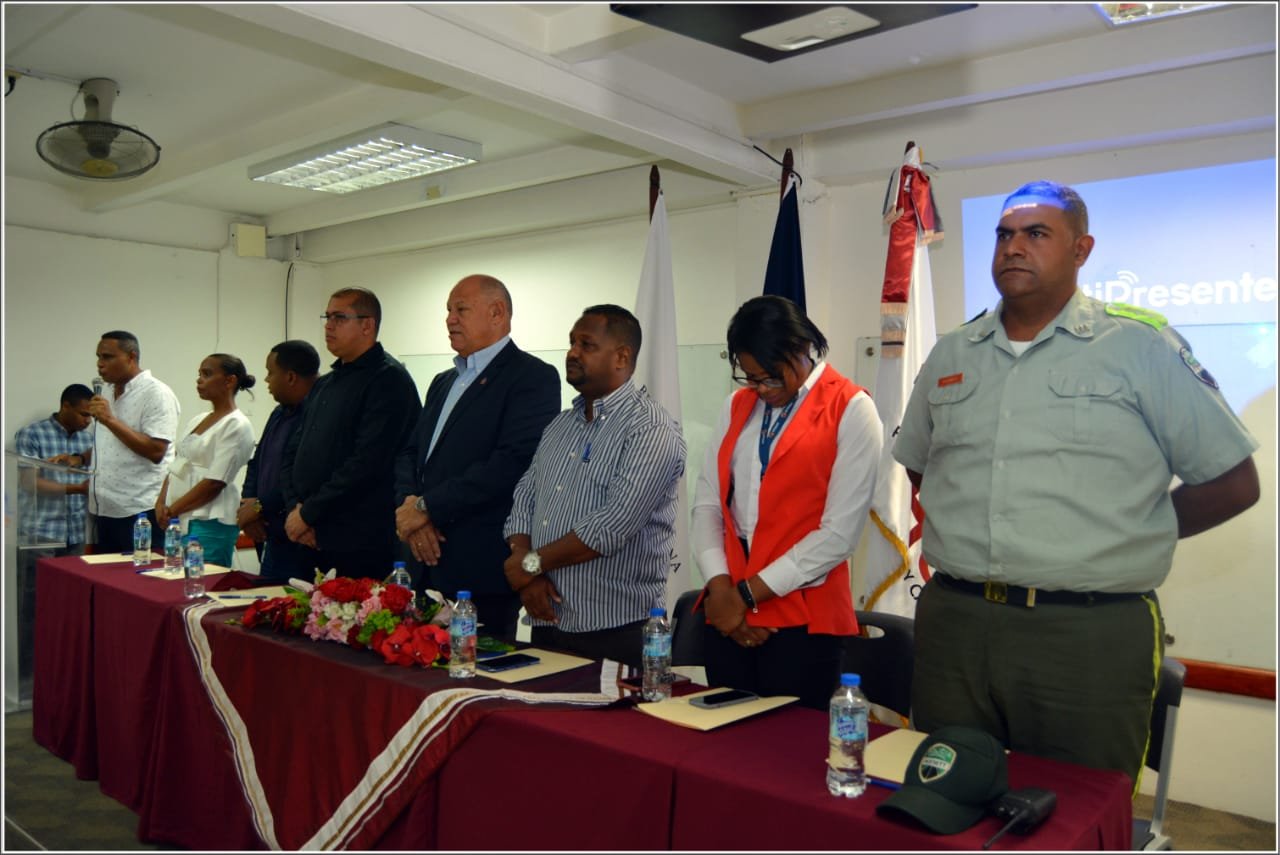 Área VII de Salud Pública impulsa la Mesa de Seguridad Vial en Santo Domingo Oeste