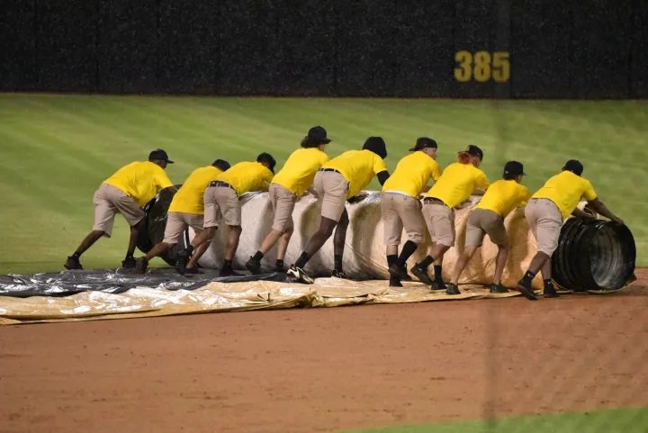 Suspenden por lluvia juego Estrellas y Águilas en Estadio Cibao