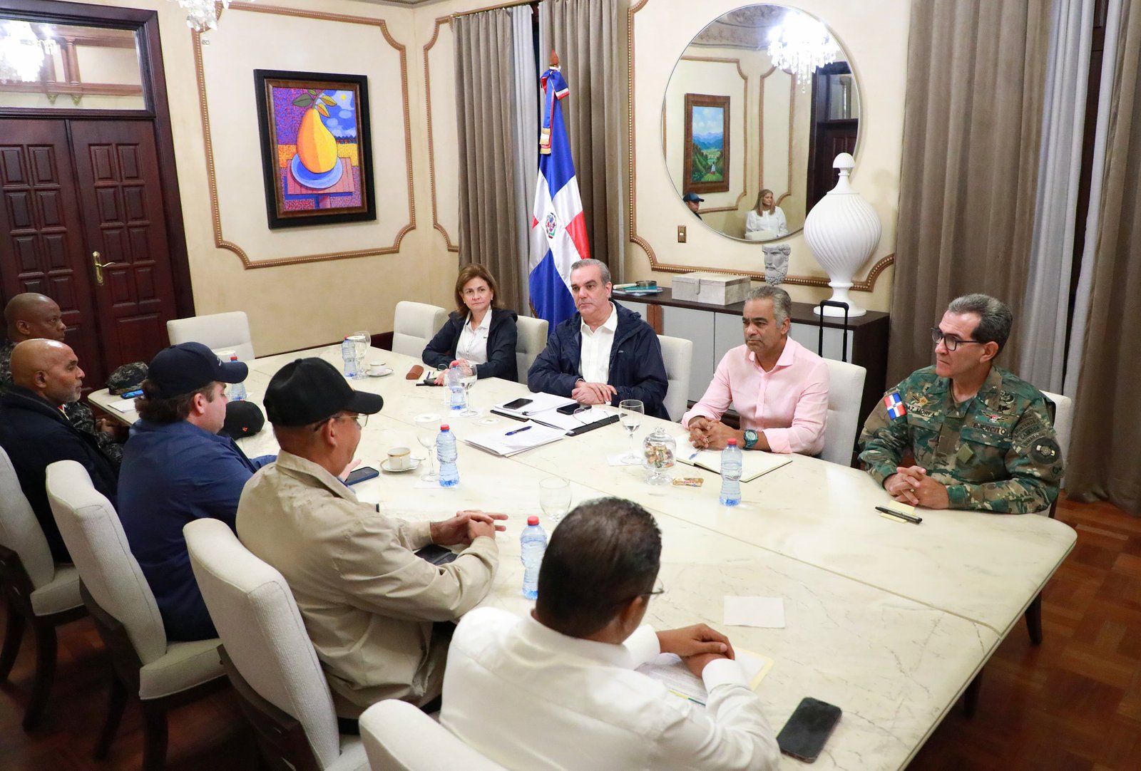 Presidente Abinader encabezará hoy reunión con organismos de socorro en seguimiento a la situación del país y seguir tomando medidas tras paso de disturbio tropical