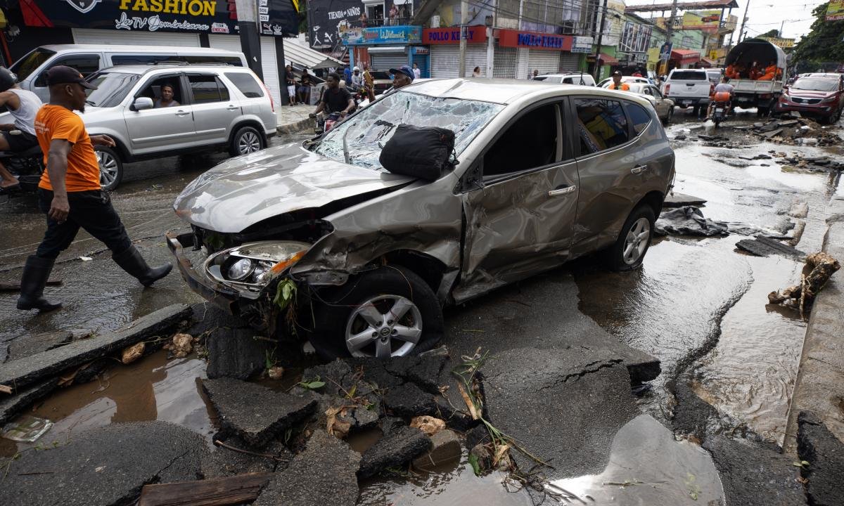Instituciones donan RD$336 MM para afectadas por el temporal