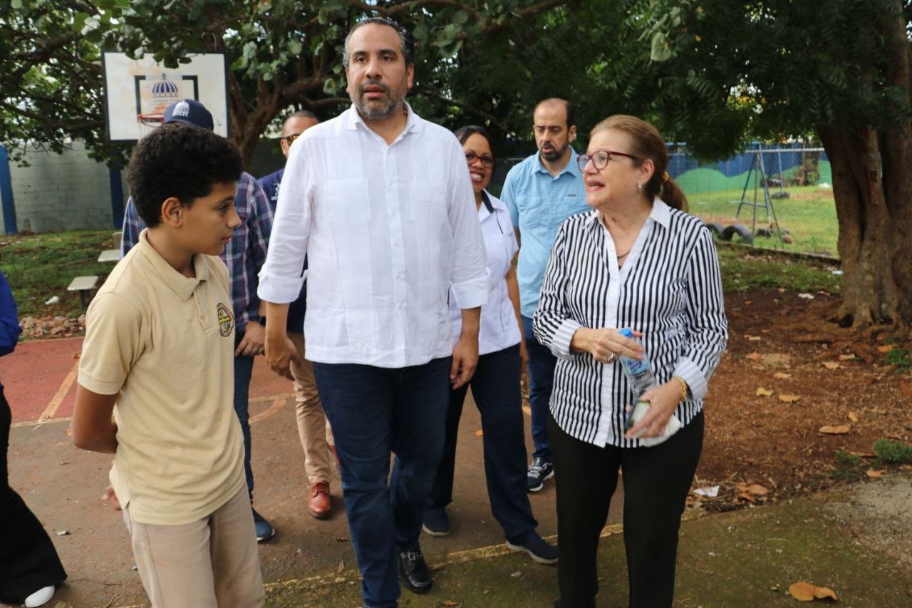 El INEFI entrega utilería y remozará instalaciones en Casa de la Providencia