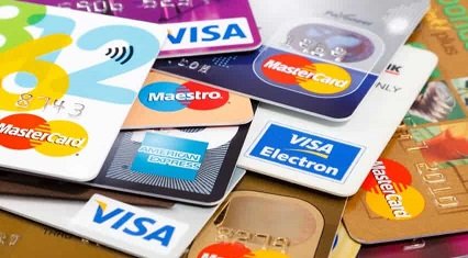 Compras con tarjeta en «viernes negro» superan $11,000 millones