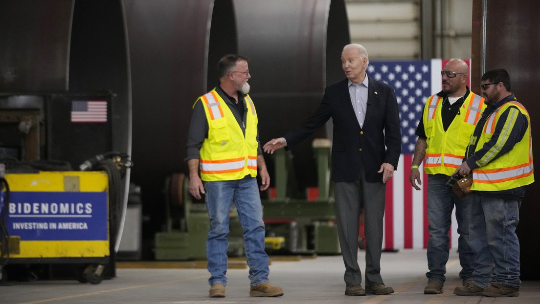 Joe Biden dice tiene un código para «hacer estallar el mundo»
