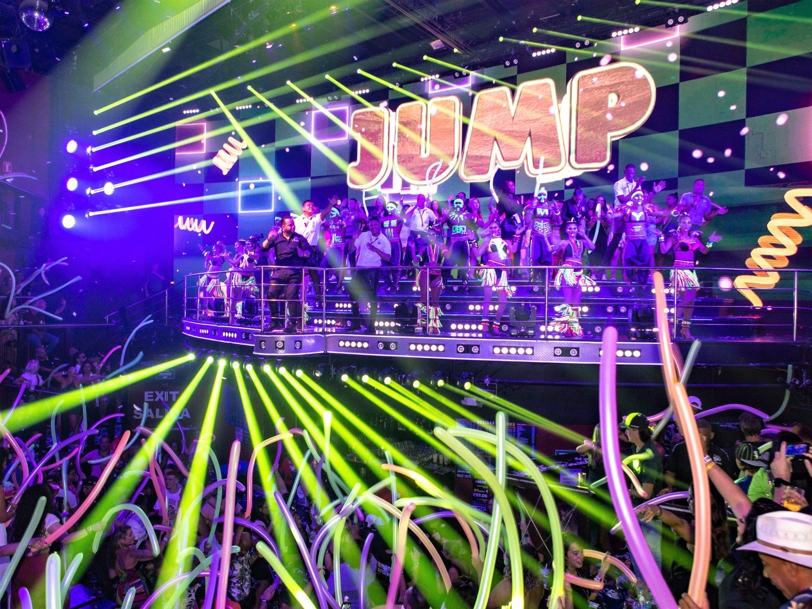 En coco bongo estamos de fiesta! "Celebramos nuestro 9no aniversario