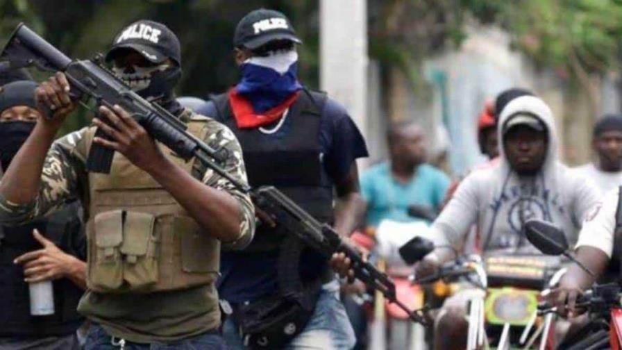 EU: Senadores cuestionan a Biden sobre armas llegan a Haití vía RD