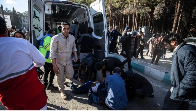 IRAN: Más de 100 muertos en 2 atentados por muerte Soleimani