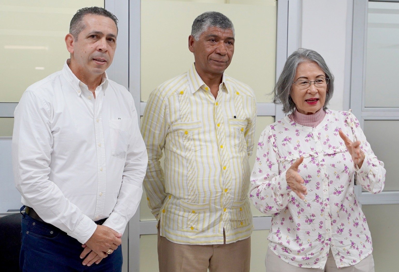 Diego Pesqueira asume la Dirección de Comunicaciones del Minerd