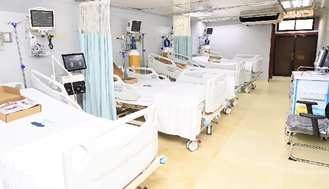 SNS instala UCI de Neurocirugía en el Hospital Salvador B. Gautier