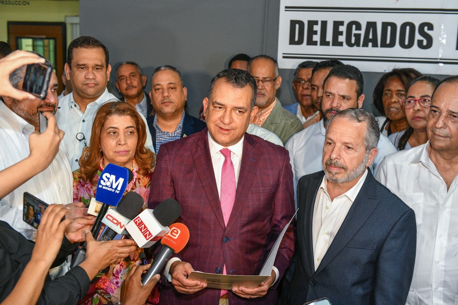 JCE inicia impresión de boletas electorales para elecciones municipales 