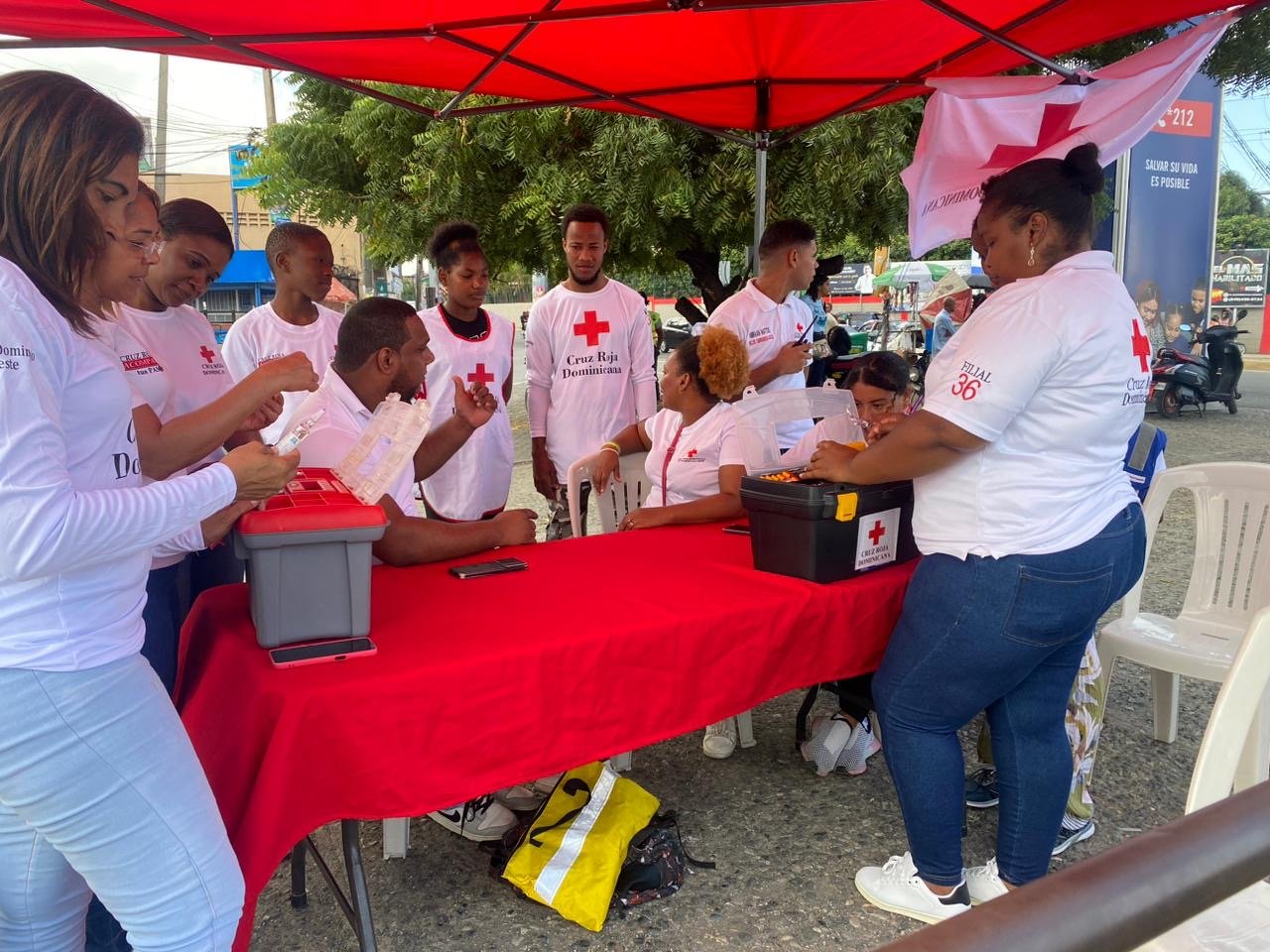 Cruz Roja Santo Domingo Oeste realiza   operativo por el Día de la Virgen de la Altagracia