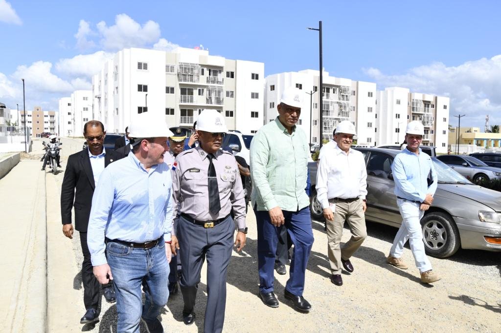 En marzo empieza entrega de apartamentos a agentes Policía