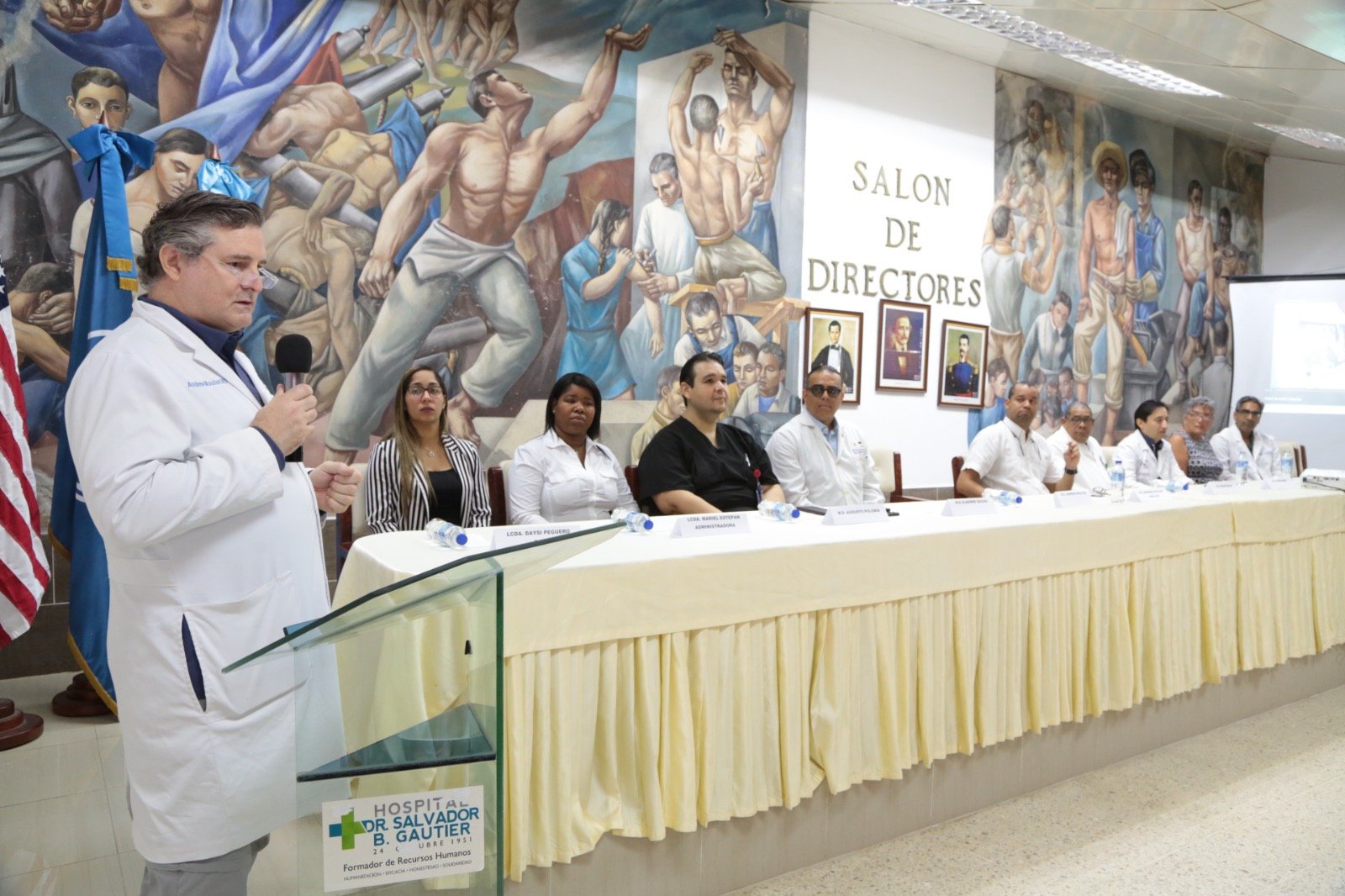 Hospital Gautier evalúa 30 pacientes en inicio XX jornada de cirugías de columna vertebral
