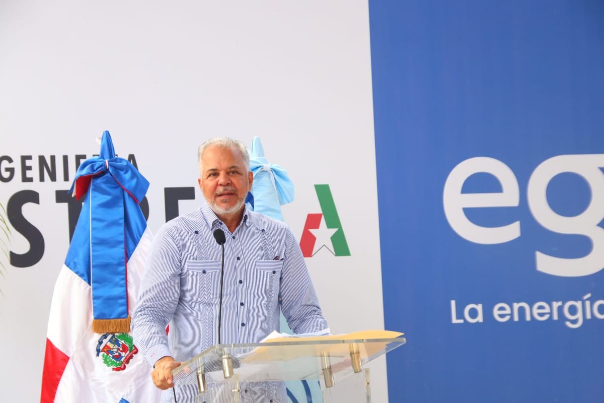 EGEHID inicia ampliación de carretera Cambita-Los Cacaos