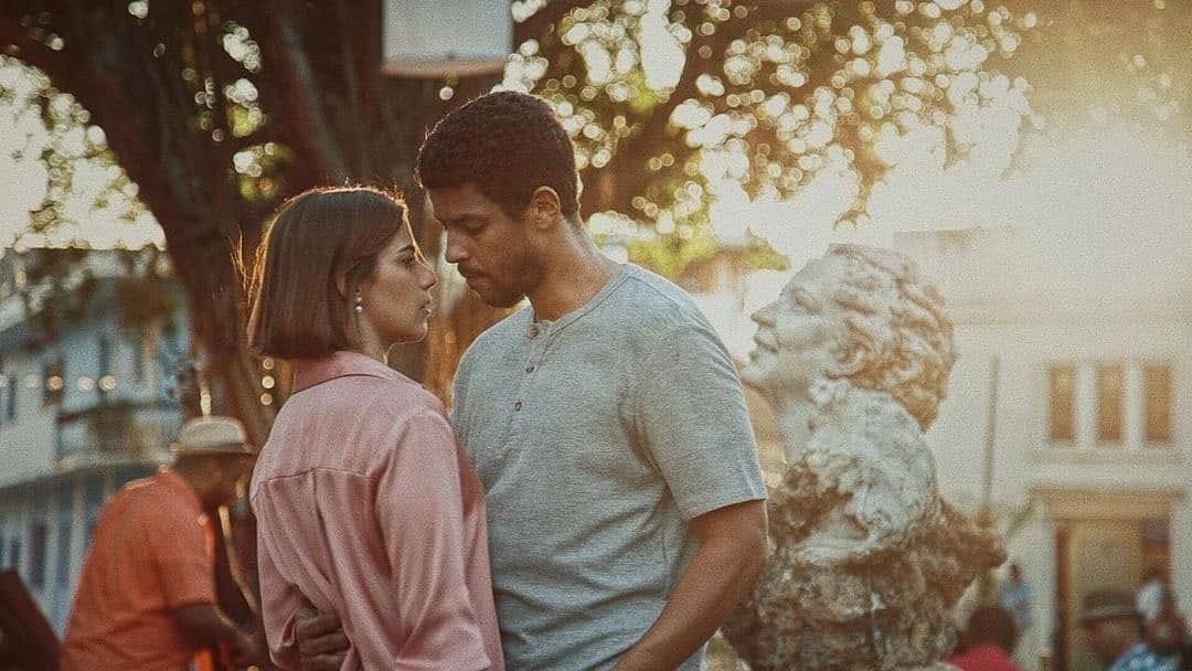 El romance se apodera de la pantalla con “Las pequeñas cosas”