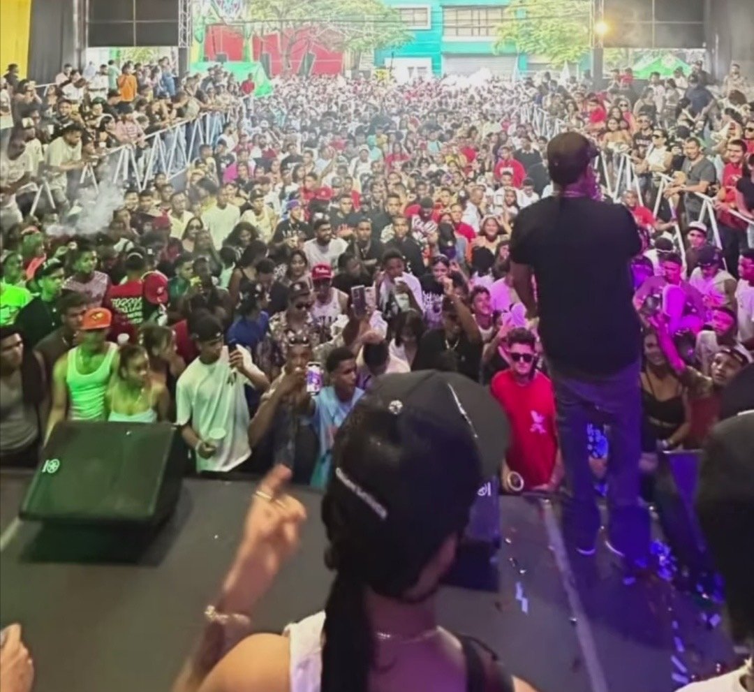 Mr. TOURS LOGRÓ UN ROTUNDO ÉXITO EN CARNAVAL VEGANO
