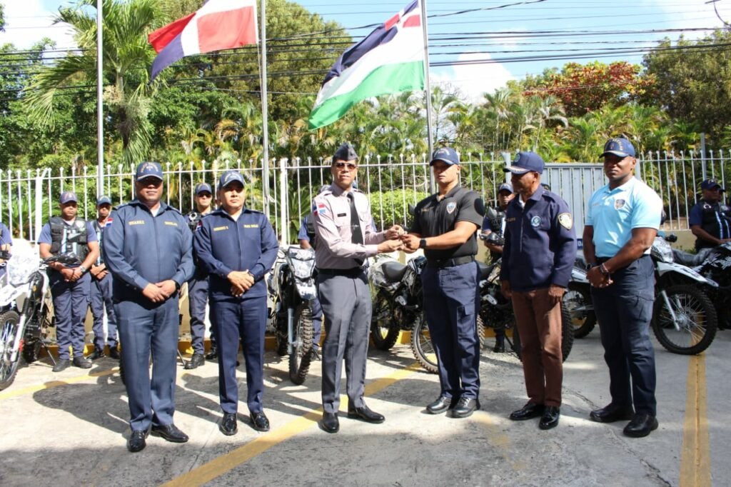 Policía Escolar extenderá el plan “Unidad de Acción Rápida” a varias regionales del país