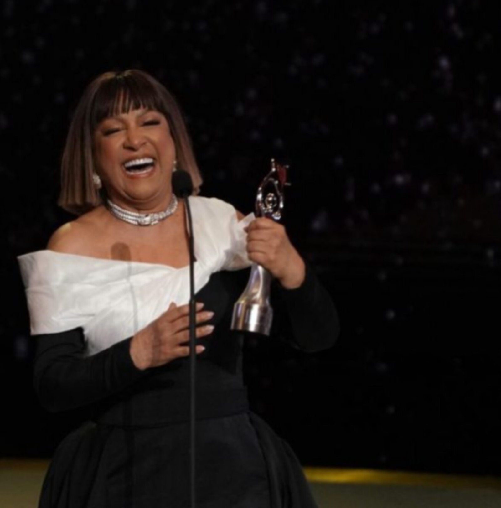 Milly Quezada reina en dos categorías en la 39ª edición de Premios Soberano 2024