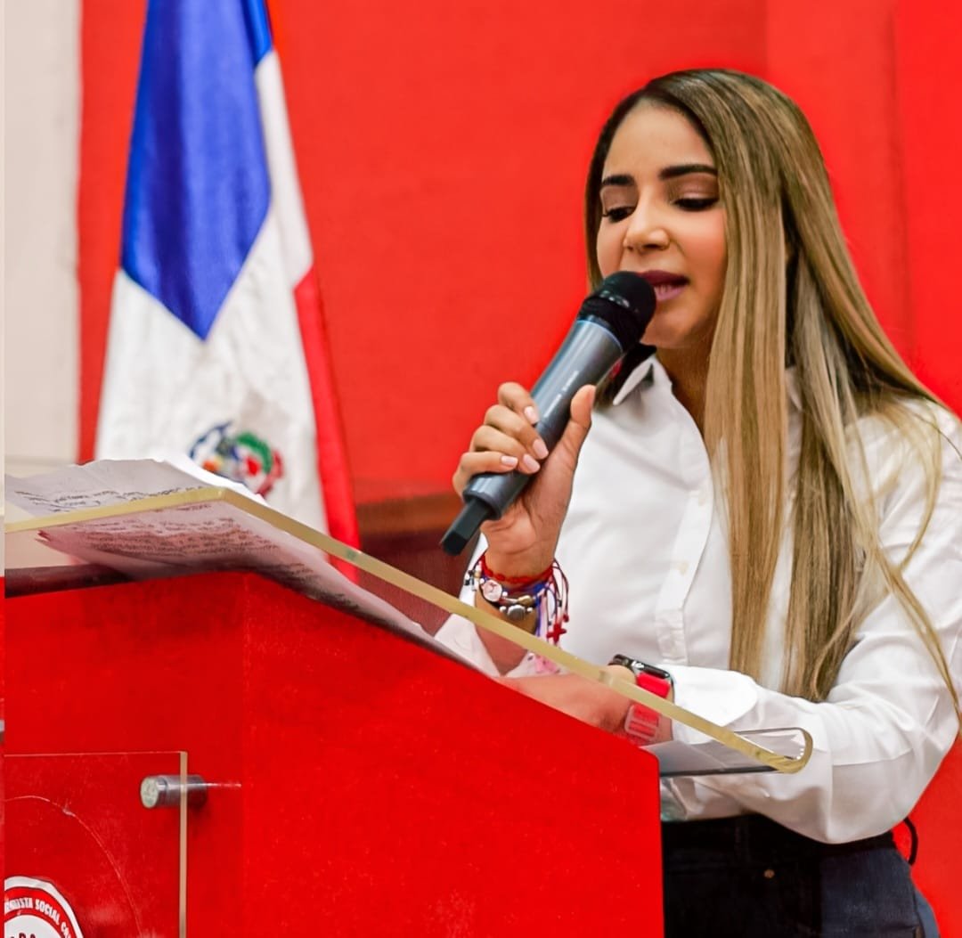 PRSC presenta a Silvia González como candidata a diputada del Distrito Nacional