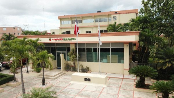Comedores Económicos del Estado Dominicano (CEED) obtiene un 100 por ciento en el cumplimiento de sus deberes establecidos en la Carta Compromiso