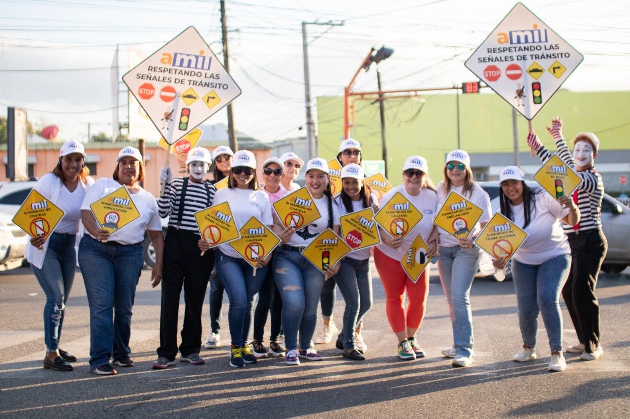 El movimiento 'A Mil con Luis' promueve la educación vial en la temporada de Semana Santa